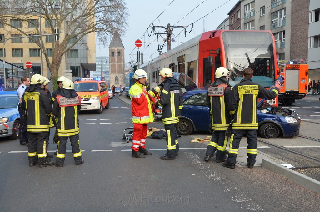 VU PKW Strab Koeln Mitte Pipinenstr Hohestr P009.JPG - Miklos Laubert